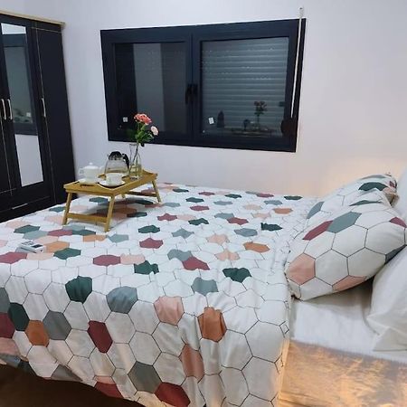 Superbe Appartement Avec Parking Gratuit Et Garde Dakar Exteriör bild