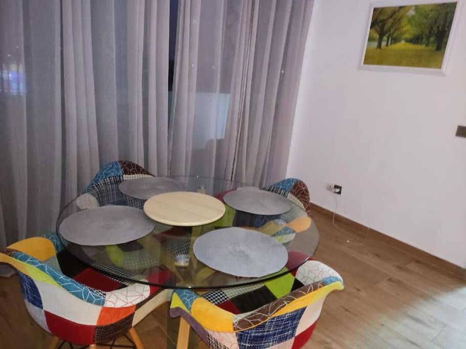 Superbe Appartement Avec Parking Gratuit Et Garde Dakar Exteriör bild