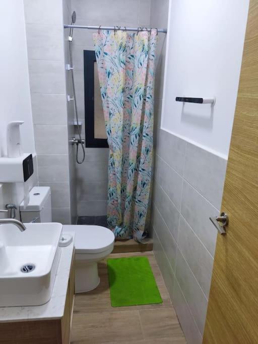 Superbe Appartement Avec Parking Gratuit Et Garde Dakar Exteriör bild
