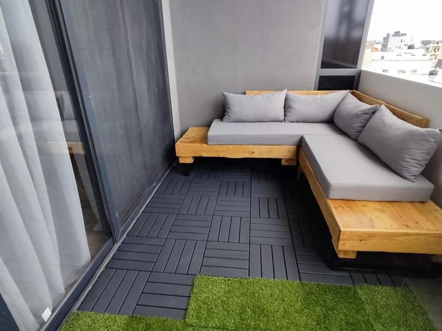 Superbe Appartement Avec Parking Gratuit Et Garde Dakar Exteriör bild